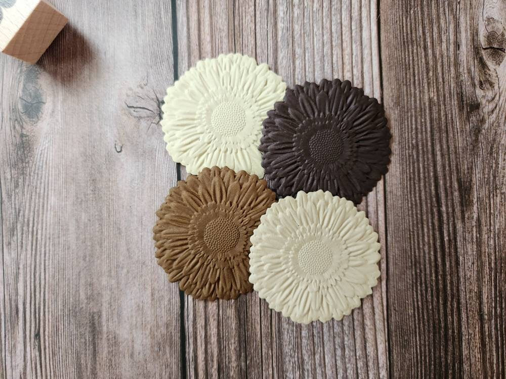 Flower Embossed Die Cut