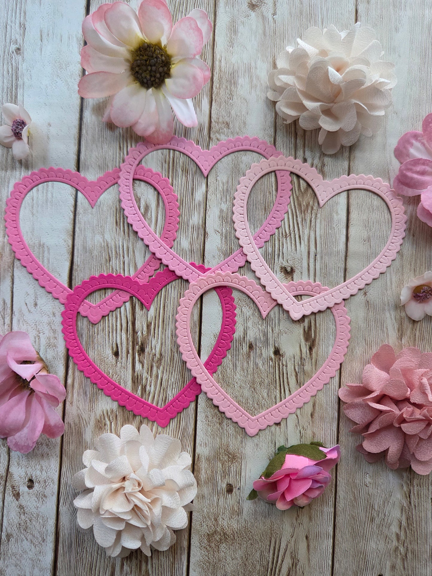 Lovely Hearts Die Cut Set
