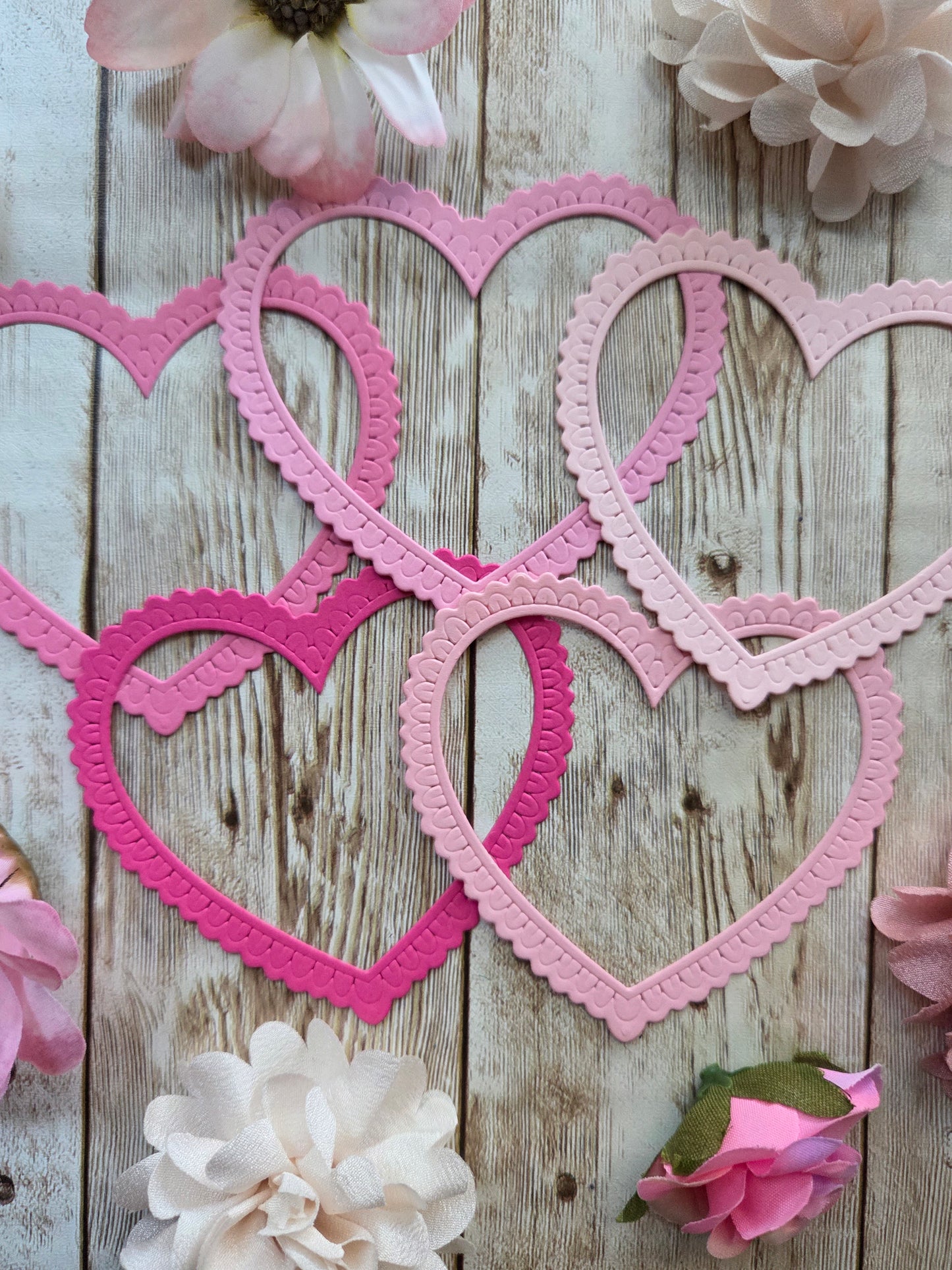 Lovely Hearts Die Cut Set