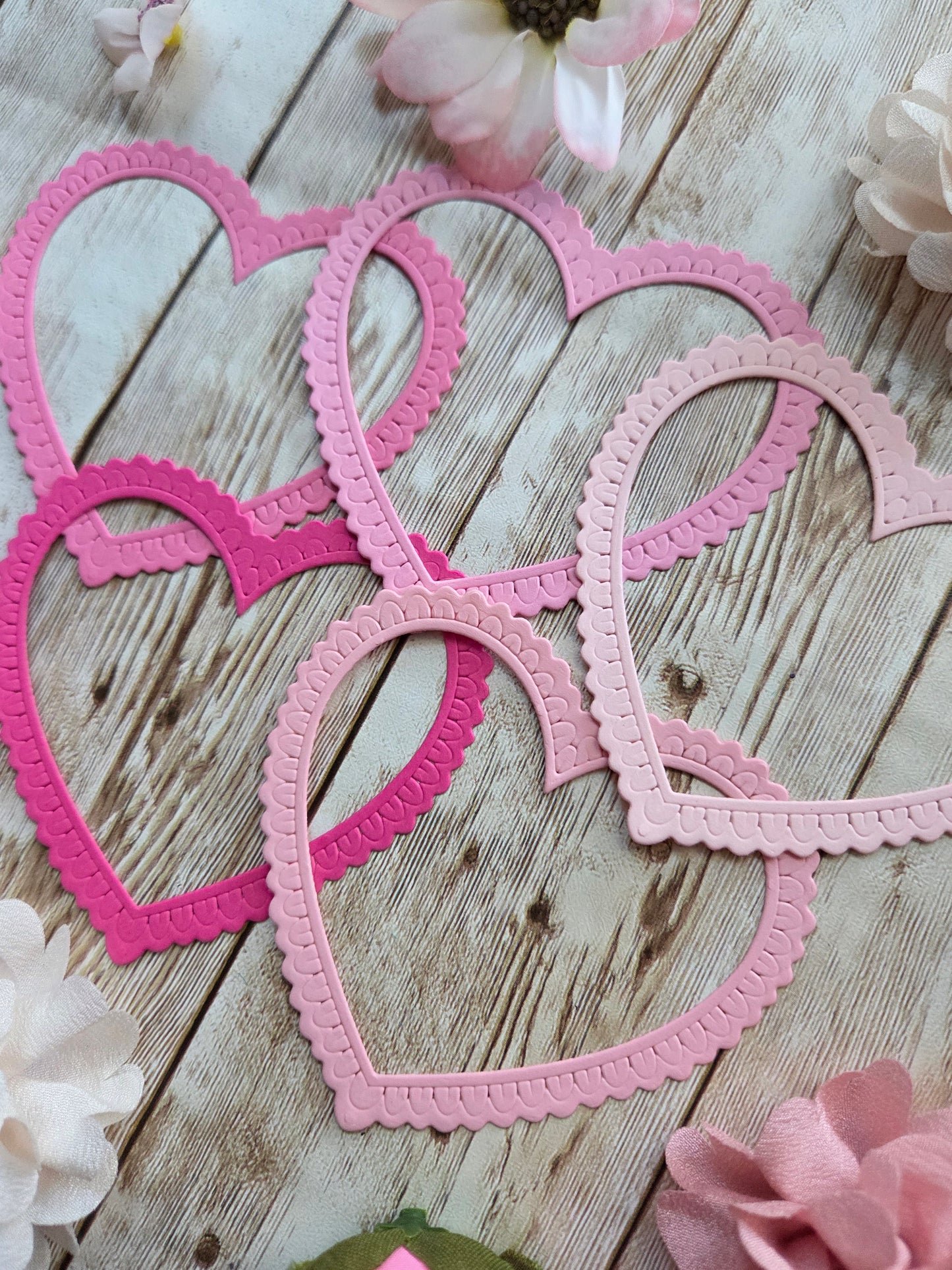 Lovely Hearts Die Cut Set