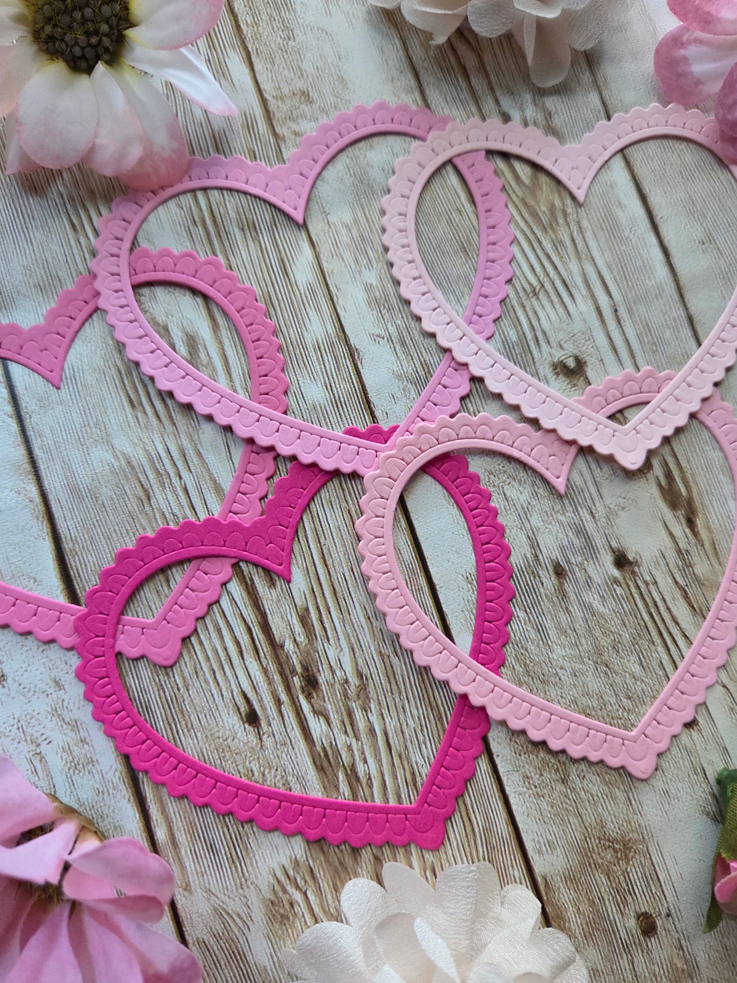 Lovely Hearts Die Cut Set