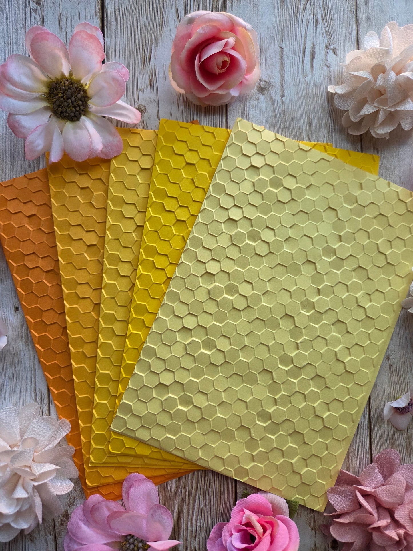 Honeycomb Embossed Paper Set