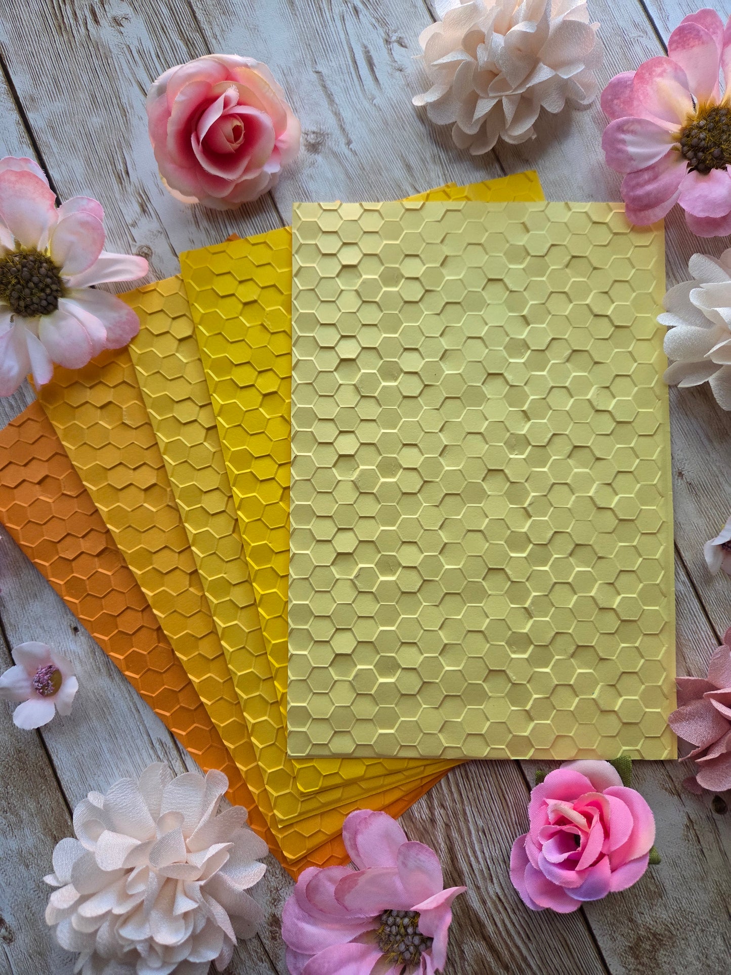 Honeycomb Embossed Paper Set