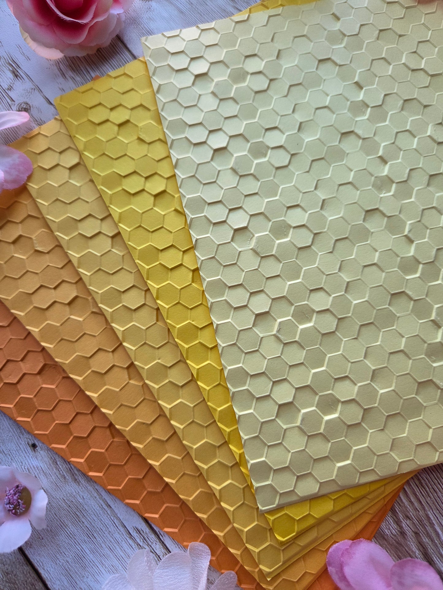 Honeycomb Embossed Paper Set