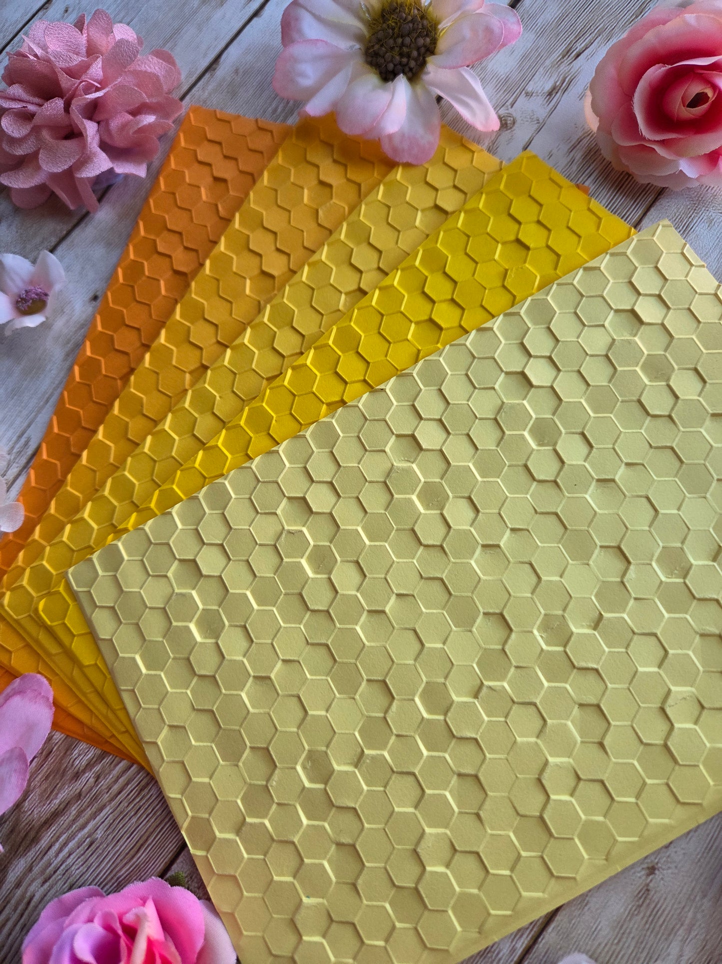 Honeycomb Embossed Paper Set