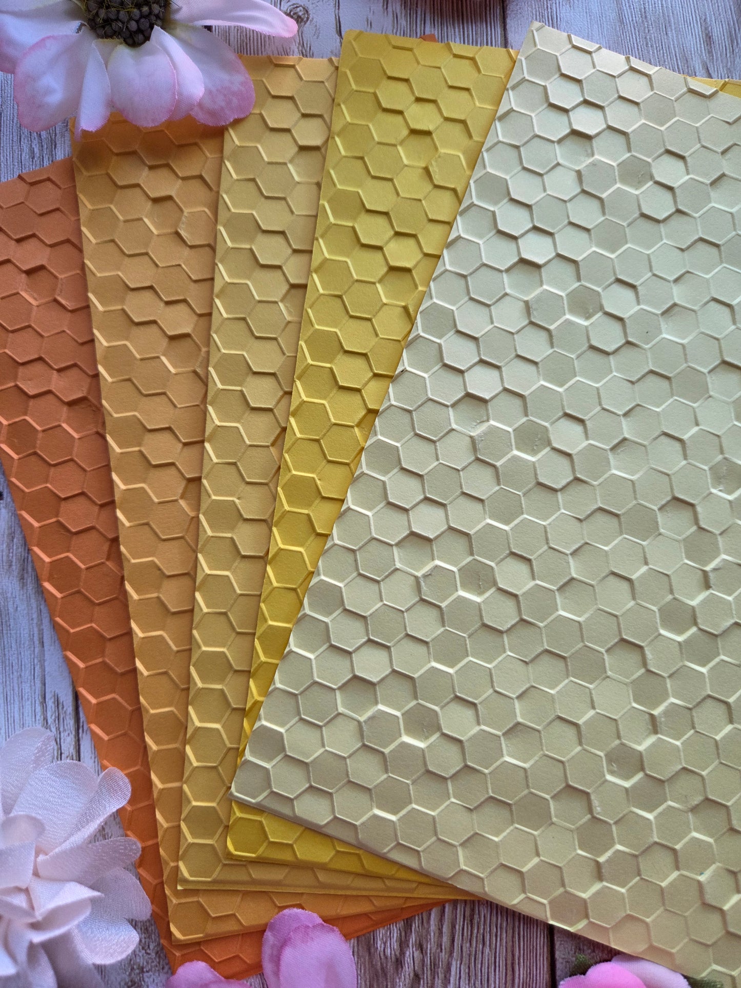 Honeycomb Embossed Paper Set