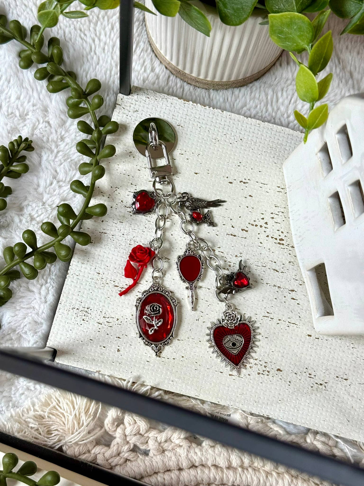 Dark Romance Kindle Charm - Dark Romance Gothic Phone Charm Hearts and Roses