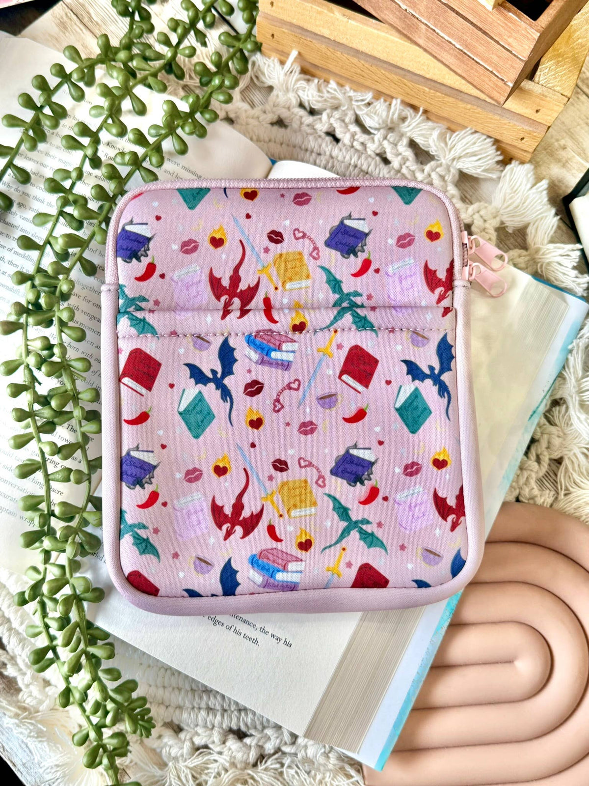 Pink Dragon Kindle Sleeve | Kindle Sleeve | Kindle Storage