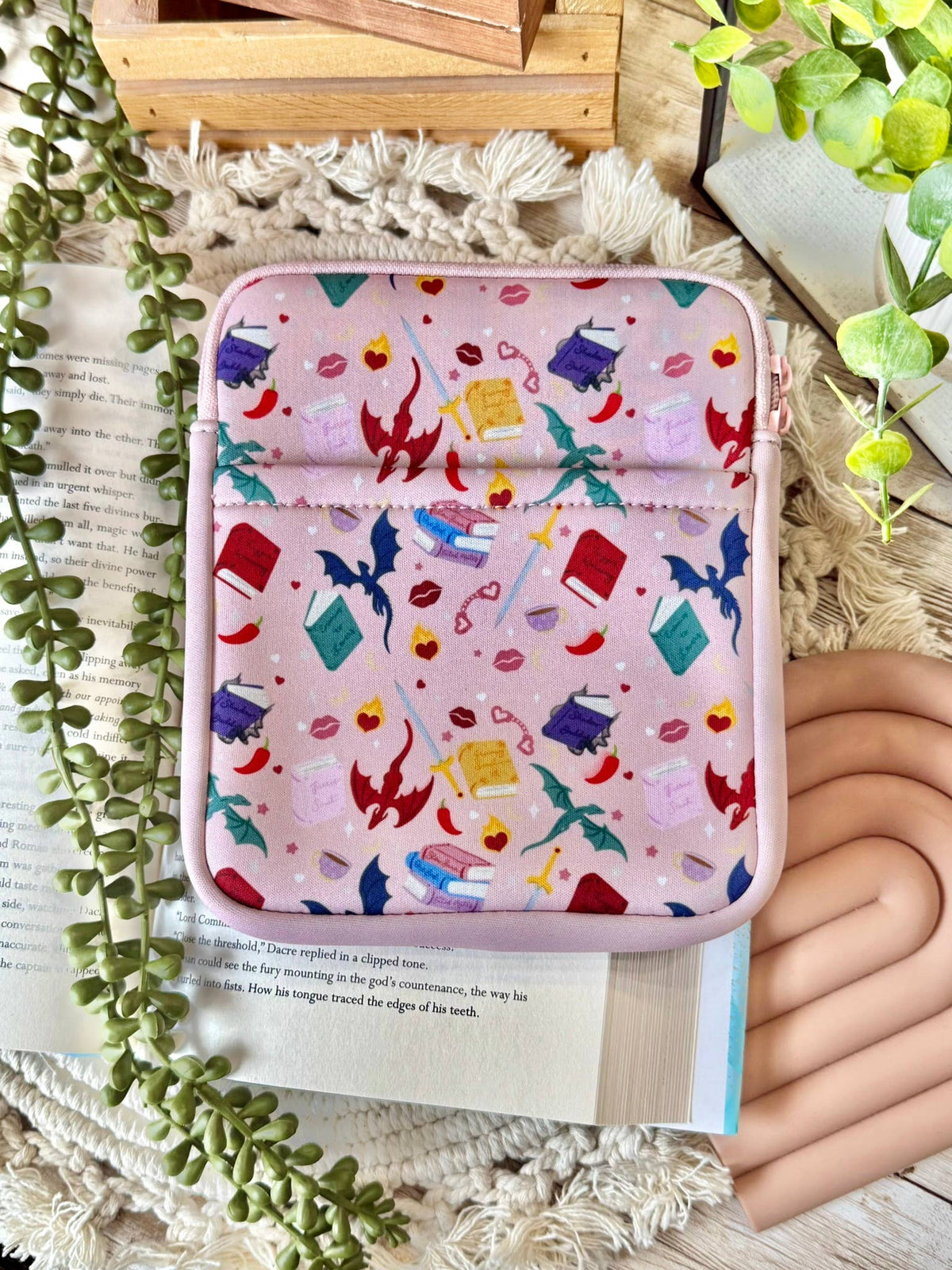Pink Dragon Kindle Sleeve | Kindle Sleeve | Kindle Storage