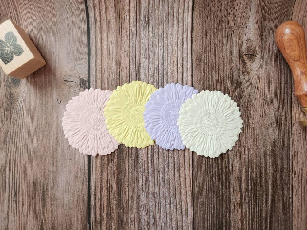 Flower Embossed Die Cut