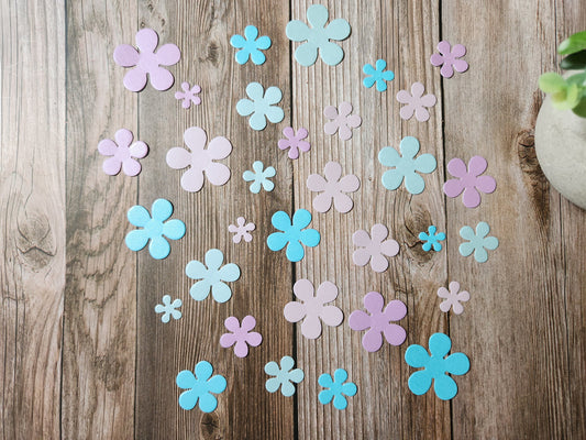 Set of 32 Daisy Die Cuts