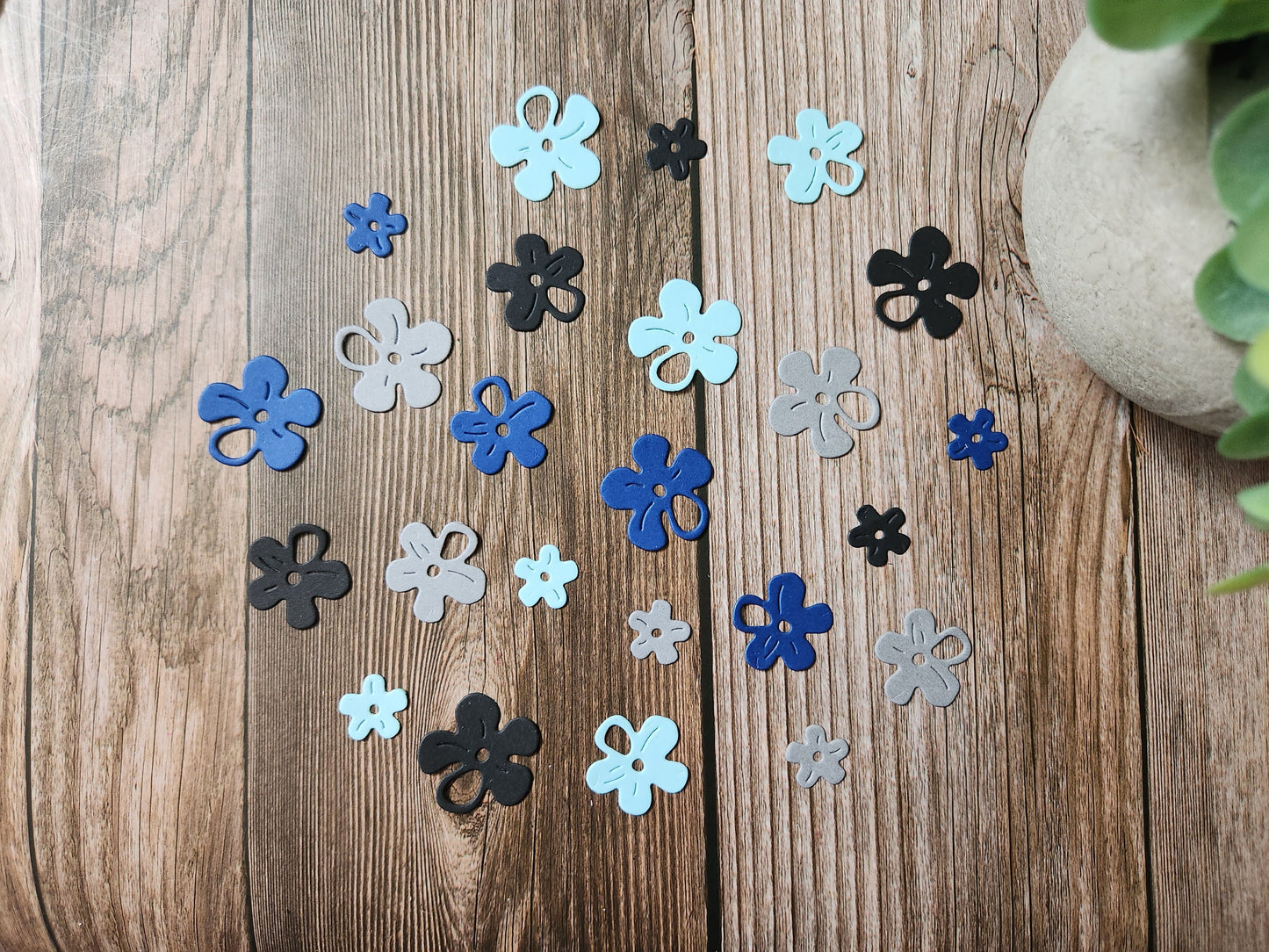 24 Mini Flower Die Cuts